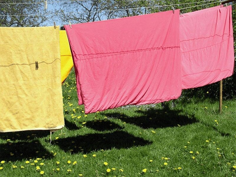 This is How Often Should You Wash Sheets and Pillowcases (+Cleaning Tips) This is How Often Should You Wash Sheets and Pillowcases (+Cleaning Tips)