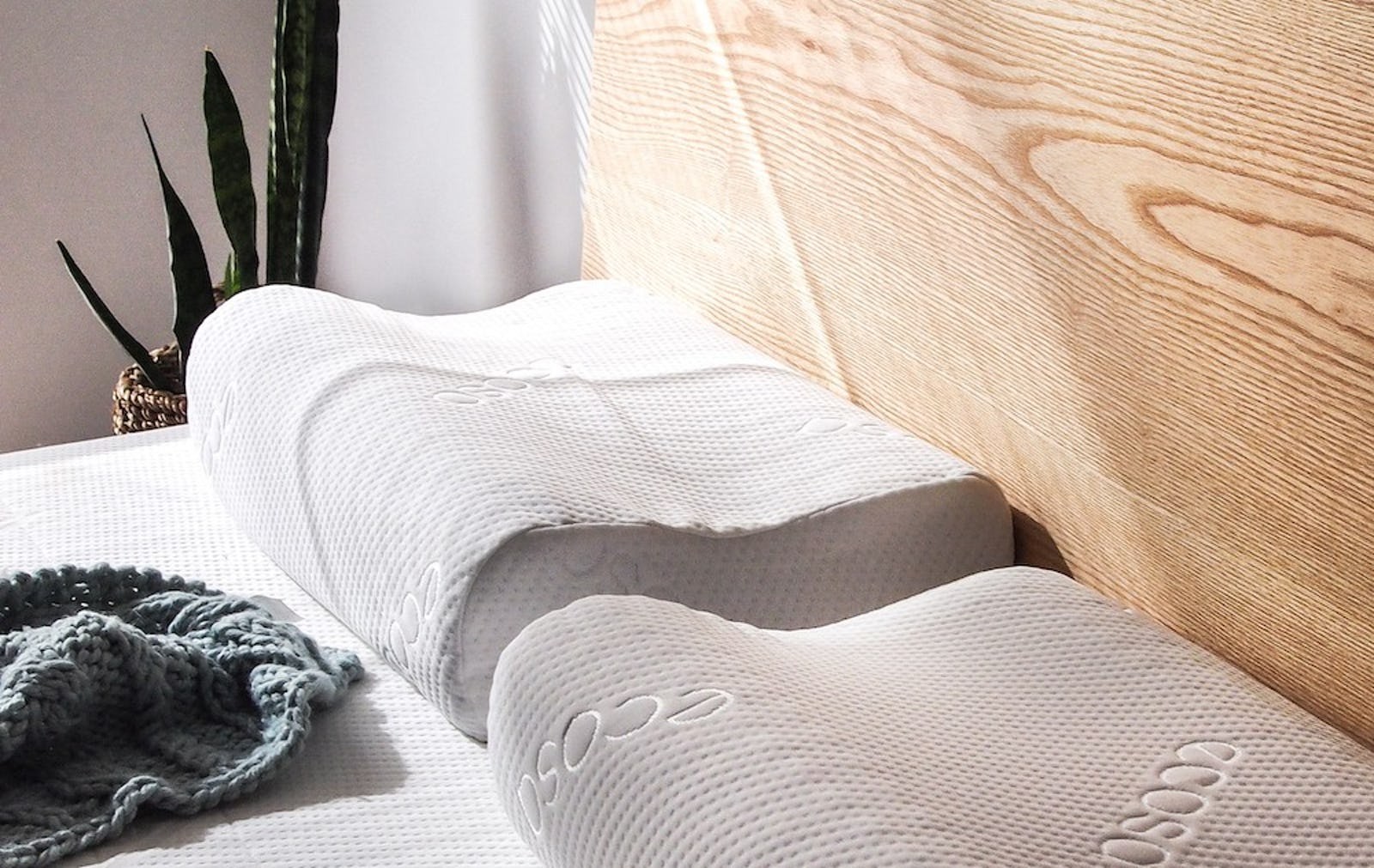 ergonomic pillow
